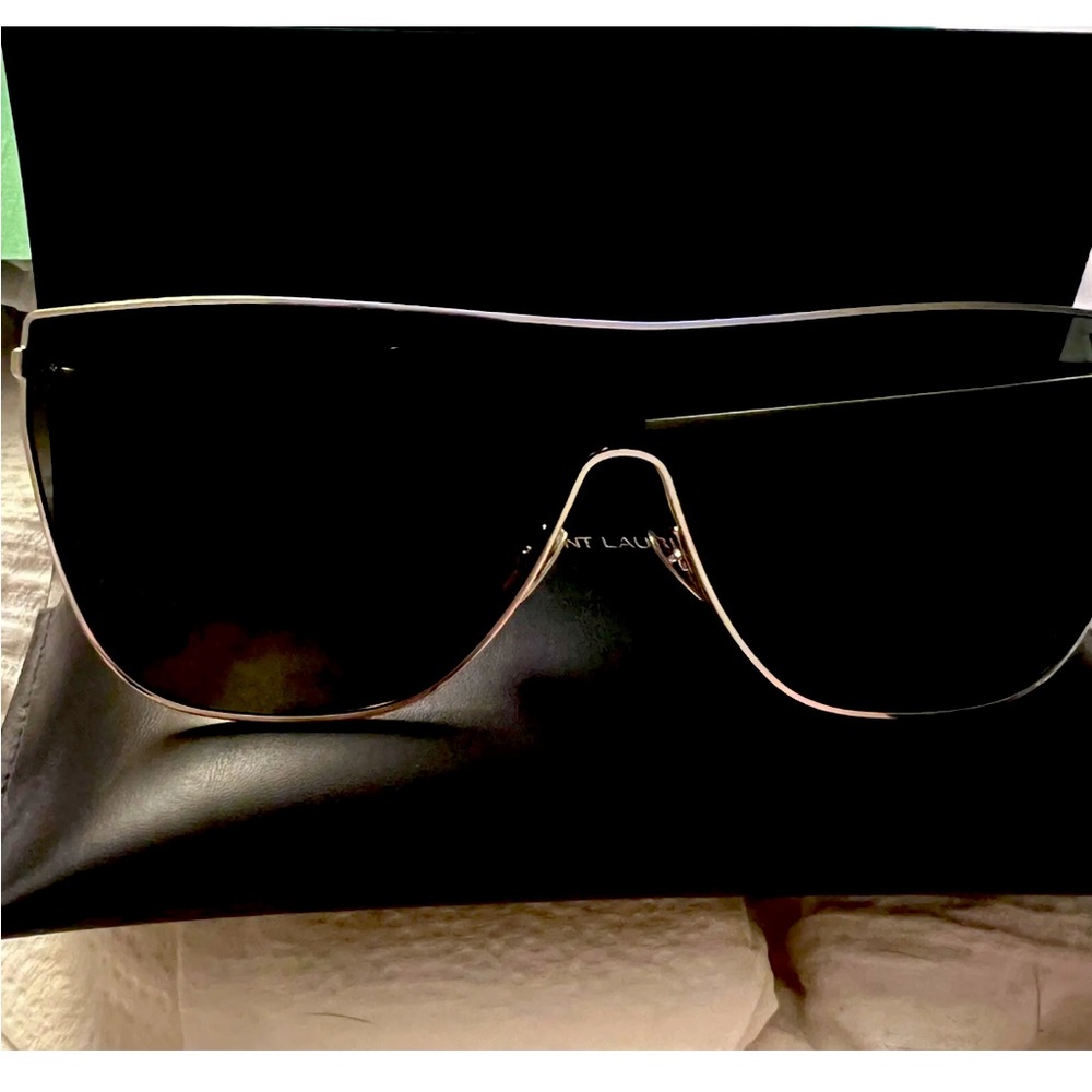Saint Laurent unisex sunglasses authentic gorgeous nwot